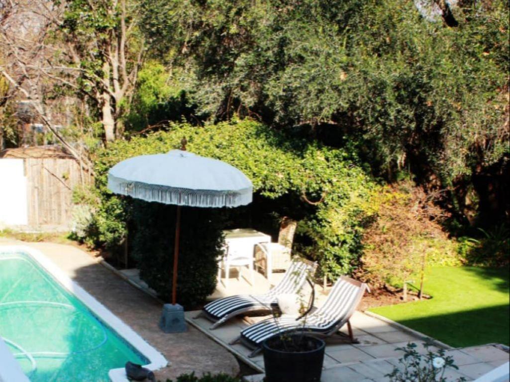 La Belle Guest House Bloemfontein Exterior foto